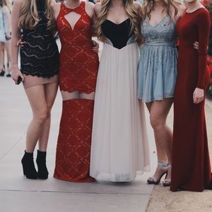 Red/mesh form fitting dress/gown. Hourglass fit.